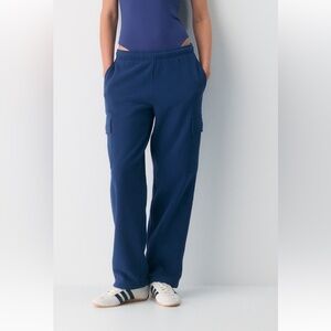 Aritzia Cozy Sweatfleece Mega Cargo Sweatpant in Byron Blue XL Tall